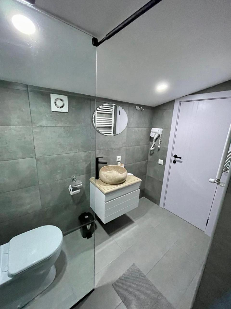 Art Hotel Tabidze Tbilisi Luaran gambar